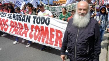 El Gobierno de Milei denunció al líder del Movimiento Evita por "fraude a la administración pública"