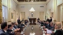 Imagen de Suspendieron la reunión de este lunes con gobernadores: se iba a buscar acuerdos en Ley Ómnibus y DNU
