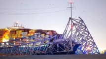 Imagen de El buque lanzó un llamado de auxilio antes de colisionar, lo que salvó vidas en Baltimore