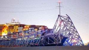 El buque lanzó un llamado de auxilio antes de colisionar, lo que salvó vidas en Baltimore