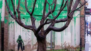 Banksy confirmó un nuevo mural con un posible mensaje ecologista