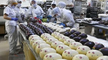 Las fábricas de Bariloche  no quieren derivar la disparada internacional de precios del cacao al producto final. Foto: Chino Leiva