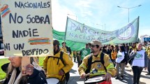 Imagen de Despidos en Parques | 12 afectados en Neuquén y Bariloche: habrá protestas en Semana Santa