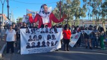 Imagen de Marcha por el 24 de marzo en Cutral Co: cientos se movilizaron al grito de «son 30 mil»