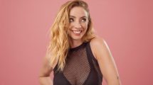 Imagen de Sole Macchi, la creadora de «es viernes y tu cuerpo lo sabe», llega al Alto Valle con «Mentime que me gusta»