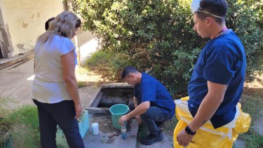 Tareas de control y prevención de dengue en Río Colorado iniciaron ayer viernes, según informó el Municipio. Foto: Gentileza 