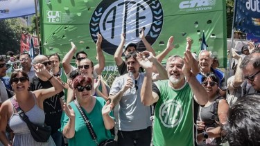 ATE recrudece su accionar y suma otro paro nacional para este lunes por la ola de despidos. Foto Prensa ATE.