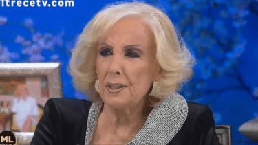 Mirtha Legrand volvió a criticar al Gobierno de Javier Milei. Esta vez por el avance del dengue. 
