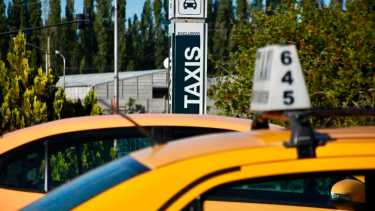 Lanzaron créditos para renovar taxis en Neuquén. Foto: Matias Subat
