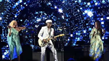 Nile Rodgers y el grupo Chic, creador del clásico de música disco “Le freak”, entre otros.