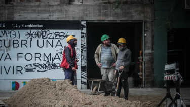 Potenciar Trabajo se desdoblará en dos programas, uno de ellos llamado "Volver al Trabajo". 