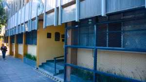 Cuánto costó y qué dijo el gobierno de Roca sobre la nueva fachada de la municipalidad, llena de rejas