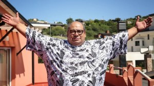 Roly Serrano en grave estado por un accidente de tránsito: Fue internado en terapia intensiva