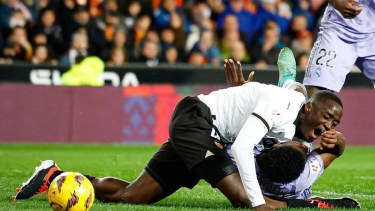 La escalofriante lesión en el partido entre Valencia y Real Madrid.