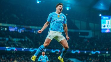 Julián Álvarez metió un gol y una asistencia antes de los 8 minutos.