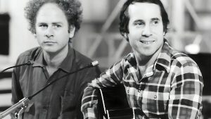 60 años de «The Sound of Silence», el clásico de Simon &#038; Garfunkel que fracasó, lo «enchufaron» y triunfó