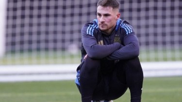Alexis Mac Allister habló sobre la ausencia de Messi en la Selección Argentina.