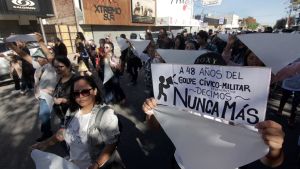 Centenario marchó por el Día de la Memoria con fuertes mensajes contra Milei