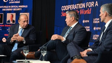 Rolando Figueroa junto a José Luis Manzano en el evento de IEFA. Foto: gentileza.