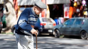 Cómo se pagarían las jubilaciones y pensiones de abril 2024, tras el anuncio del gobierno nacional