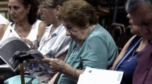 Imagen de Cómo quedan las jubilaciones y pensiones de abril 2024, tras el nuevo decreto de Milei