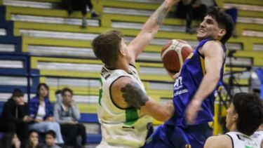 Luis Alderete sumó 19 puntos y fue incontrolable para la defensa de Pérfora. (Del Progreso Básquet)