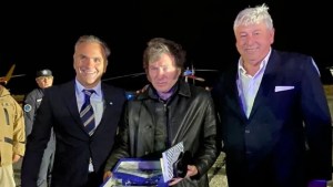 Milei llegó a una Bariloche castigada por sus medidas y sin anuncios para la región