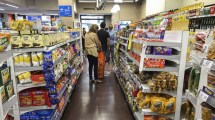 Imagen de Inflación: el Gobierno busca que sea de un dígito en abril, qué dicen las consultoras