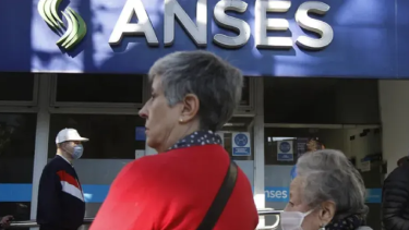 Esta semana comienza a depositarse el bono de 70 mil pesos a jubilados y pensionados de la mínima. 