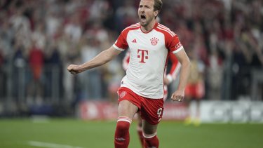 Harry Kane marcó de penal el 2-1 de Bayern ante el Real Madrid en Alemania.