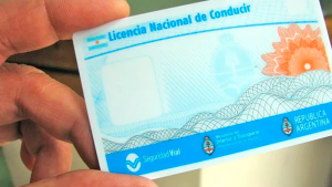 Hackearon la base de datos nacional de licencias de conducir: qué información se filtró