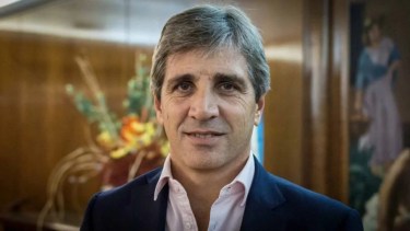 Caputo se reúne hoy con 500 empresarios en la Bolsa de Comercio. Foto archivo
