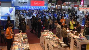 Agenda de actividades de la Feria del Libro 2024: cuáles son las principales actividades de hoy viernes 3 de mayo
