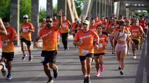 Asfalto, tierra, césped y agua: así será el recorrido del YO CORRO Adventure en Neuquén