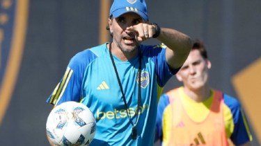 Diego Martínez definió el equipo para el cruce por Copa Sudamericana.
