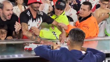 El insólito momento que protagonizó Demichelis con un hincha de River.