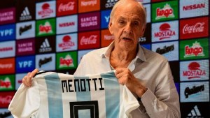 Menotti fue dado de alta luego de estar diez días internado: cómo continúa su tratamiento