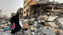 Imagen de Ataque aéreo de Israel mata a por lo menos 9 palestinos en Rafah, incluidos 6 niños