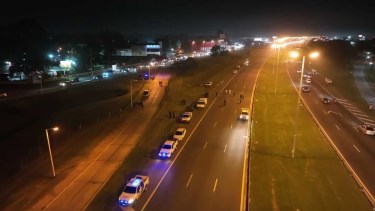 Un policía murió en un accidente cuando custodiaba el traslado de una colega baleada en Moreno