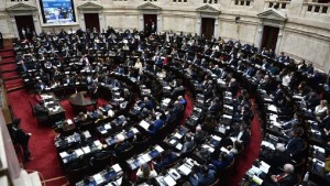 Ley Bases en Diputados: así fue el debate por el megaproyecto durante el lunes