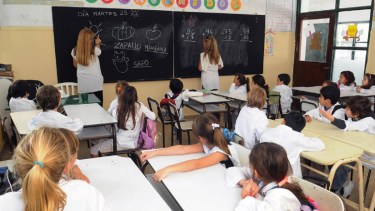Los vouchers educativos comenzarán a pagarse en mayo 2024.-