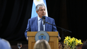 Figueroa anunció la gestión de inversiones para darle «otro vuelo» al turismo en Caviahue Copahue