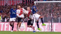 Imagen de Se publicó el audio del VAR en el penal que reclamó Nacional ante River: «Mano siempre en…»