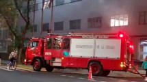 Imagen de Se incendió un edificio donde funciona la sede central Conicet, en Palermo: «Hubo evacuación sin heridos»