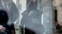 Imagen de Joe Lewis, el dueño de Lago Escondido, no irá a la cárcel en el juicio por usar información privilegiada