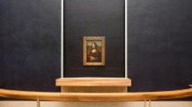 Imagen de El museo Louvre considera mover la Mona Lisa a un subsuelo para evitar la desilusión de los turistas