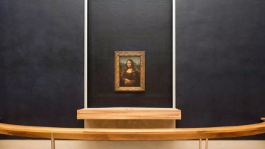El museo Louvre considera mover la Mona Lisa a un subsuelo para evitar la desilusión de los turistas
