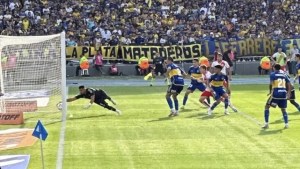 La Liga Profesional y AFA analizan implementar la tecnología &#8216;goal line&#8217; en las semifinales
