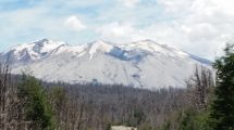 Imagen de Alerta amarilla para el volcán Puyehue, cerca del límite con Neuquén: qué dijeron los especialistas