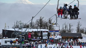 Licitan el cerro Chapelco: deberán pagar un canon a mapuches y adherir al Emplea Neuquén
